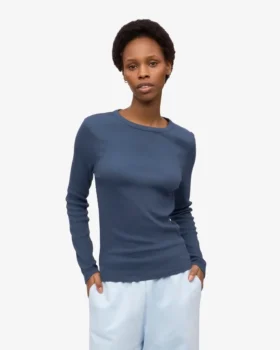Camiseta de manga larga con costuras acanaladas orgánica para mujer – Azul petróleo