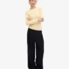 Camiseta de manga larga con cuello acanalado orgánica para mujer - Amarillo suave