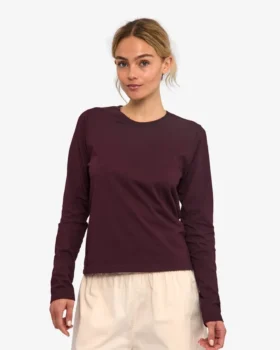 Camiseta de manga larga orgánica para mujer – Rojo sangre
