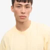 Camiseta orgánica de talla grande - Amarillo suave