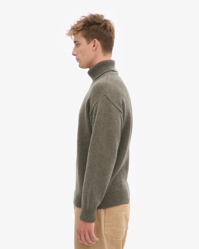 Cuello alto de lana merino - Verde oliva