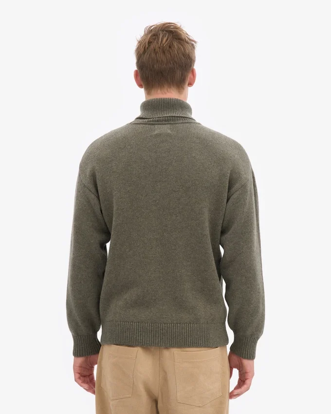 Cuello alto de lana merino - Verde oliva
