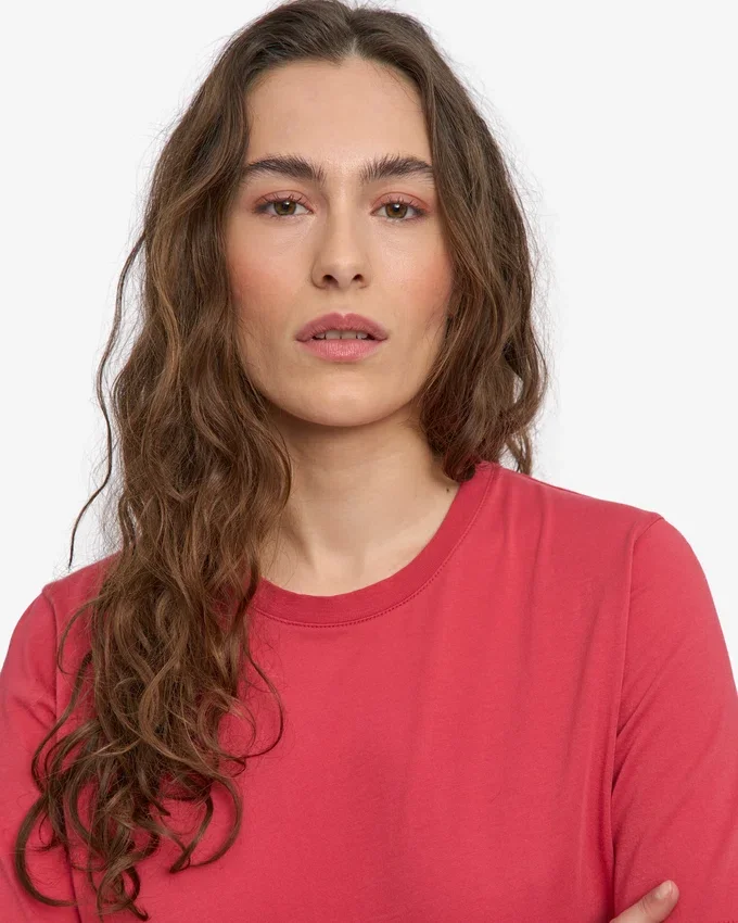 Light Organic Tee para mujer - Rojo desvaído