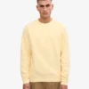 Suéter Classic Organic de cuello redondo - Amarillo suave