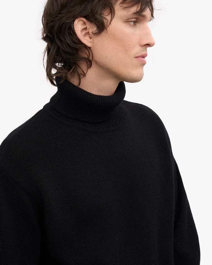 Suéter de cuello alto de lana merino - Negro intenso