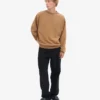 Suéter orgánico de cuello redondo oversize - Camello del Sáhara