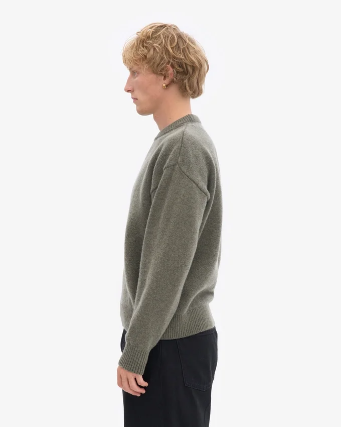 Suéter oversize de lana merino - Verde oliva apagado
